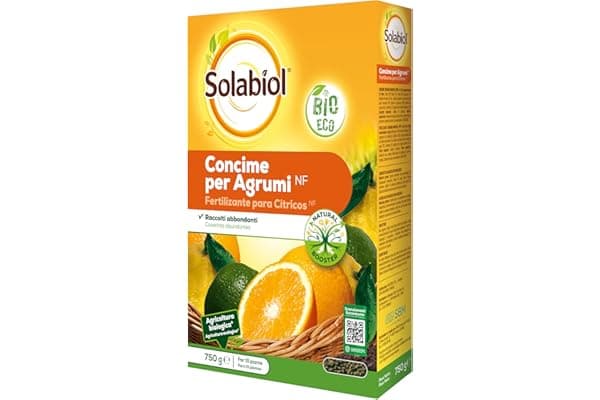 Solabiol Concime Biologico Granulare Agrumi con Tecnologia Natural Booster per favorire lo sviluppo dell’apparato radicale e avere fino al 50% di raccolto in più. 750g